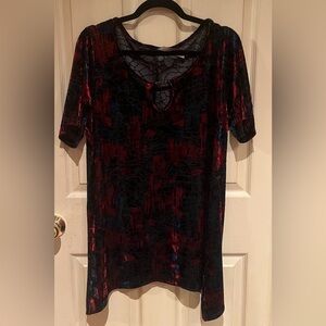 Women’s Pennington Top with Key Hole Front Size X (14)